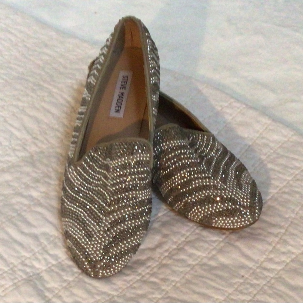 Steve Madden Conncord Studded Smoking Slipper Flat Size 9 - Picture 3 of 8
